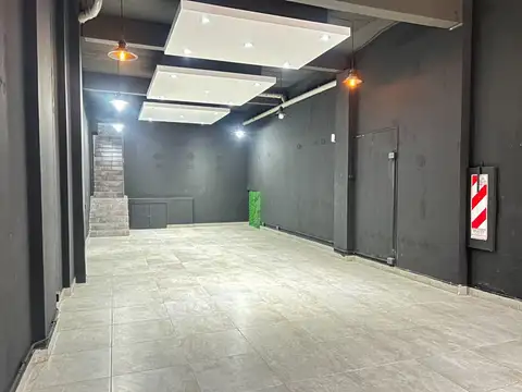 Local en Alquiler en Centro, $ 1.400.000