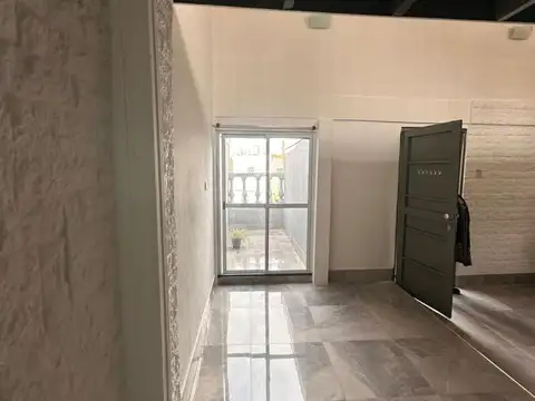 Departamento en Alquiler en Gregorio de Laferrere, $ 480.000