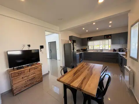 Casa en Venta en Los Troncos, USD 485.000