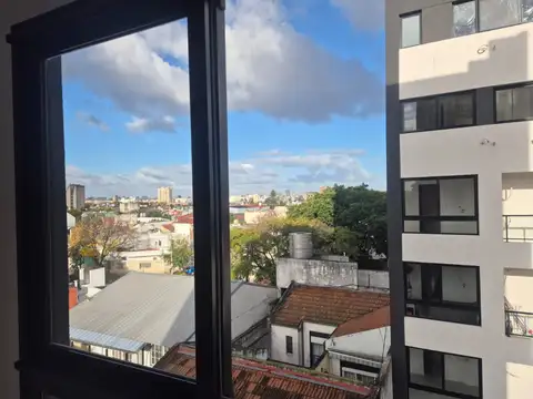 CON AIRE ACONDICIONADO FRIO-CALOR YA INSTALADO ! edificio de categoría, ubicado en el corazón de Monte Castro. A estrenar. - EDIFICIO CON TERRAZA CON PARRILLAS DE USO COMÚN Y PISCINA - PORTERO ELÉCTRICO DIGITAL CON IDENTIFICACIÓN BIOMÉTRIC