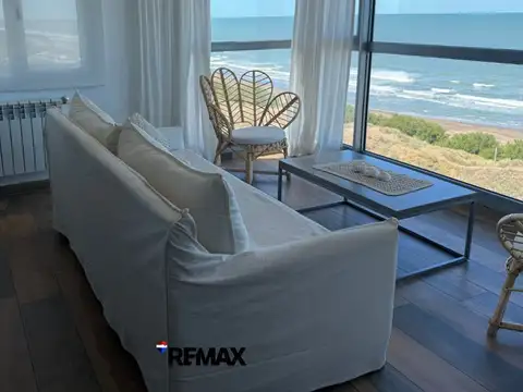 Departamento en Venta con 3 cocheras