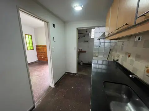 Depto Tipo Casa en Venta en Moron, USD 59.000
