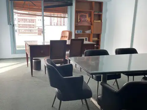 Oficina en Venta 40 años