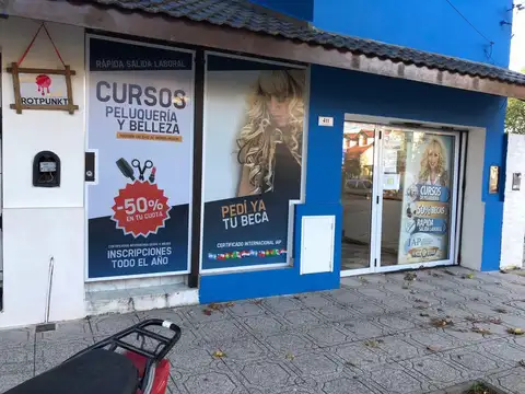 Avenida Rivadavia e/ 9 de Julio y Chacabuco