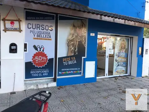 Avenida Rivadavia e/ 9 de Julio y Chacabuco