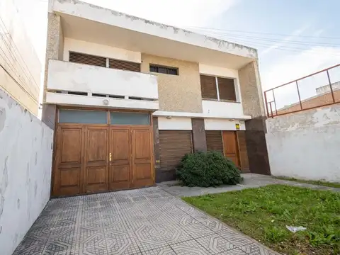 Fray Cayetano Rodríguez 3700