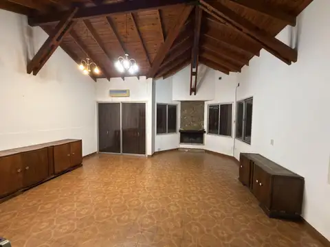 Casa en Alquiler 40 años