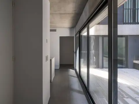 Migueletes 2200, Piso 1