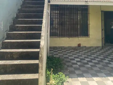 VENTA CASA 4 AMB M.CORONADO