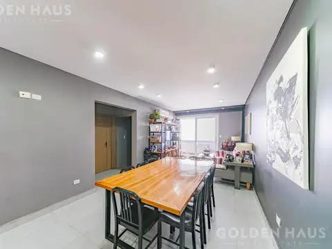 Venta Departamento Tres Ambientes Cochera y Patio