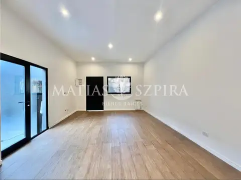 Depto Tipo Casa en Venta al Este