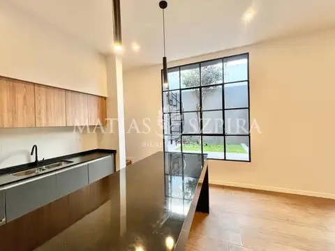 Depto Tipo Casa en Venta de Monoambiente