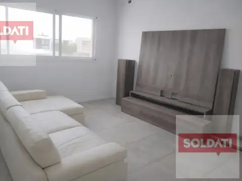 Casa 7 ambientes con 3 baños