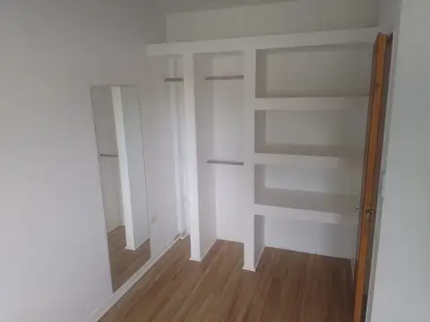 Depto Tipo Casa en Alquiler 60 años