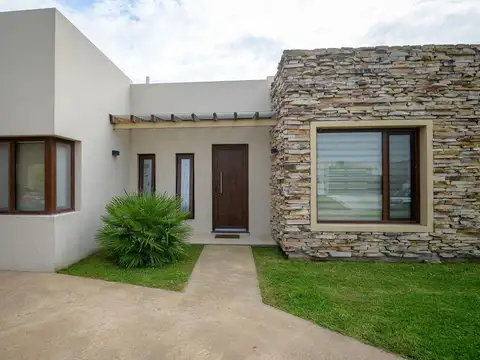 Las Gallaretas al 600