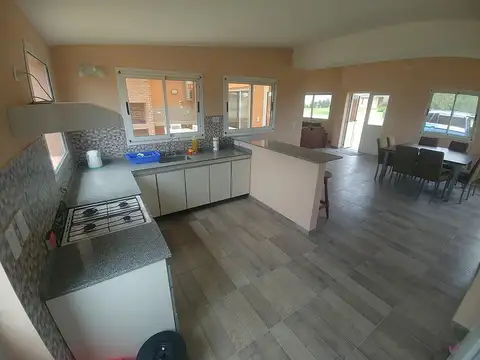 Casa en Venta en Costa Esmeralda, USD 200.000