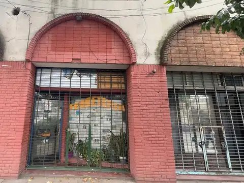 Local en Alquiler en Vélez Sarsfield, $ 800.000