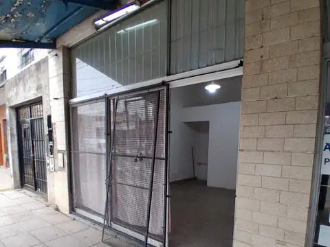 Local en Alquiler en Malvinas Argentinas, $ 500.000