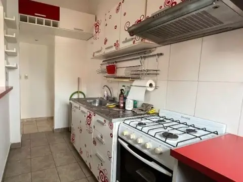 Departamento 2 AMBIENTES- caseros - centro-