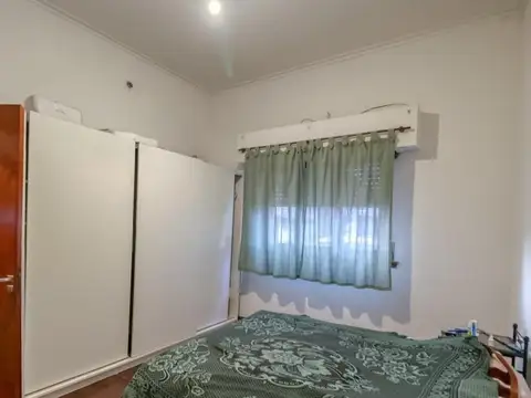 CASA EN VENTA LA PLATA 3 DORMITORIOS