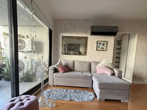 Departamento en Venta de 2 ambientes en Haedo con Patio