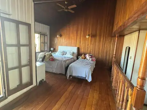 Venta casa. Benito Perez al 1700. Ramos Mejía.