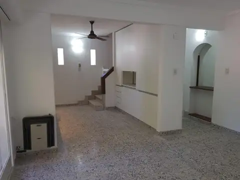 CASA PLANTA ALTA PH DOS DORMITORIOS TERRAZA ZONA SUR ROSARIO