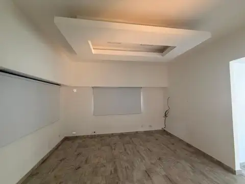 Casa en Venta con 5 cocheras