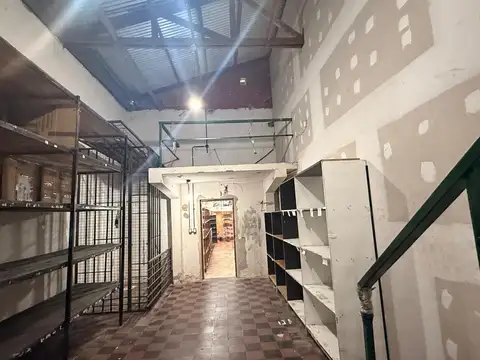 Local en Venta 40 años