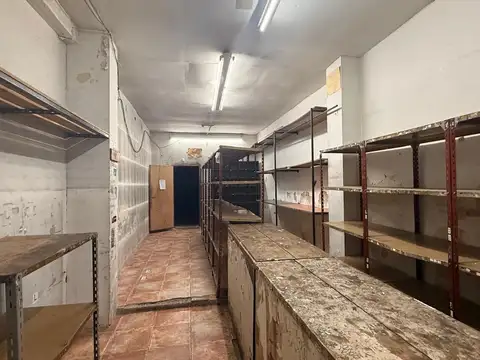 Local en Venta 40 años