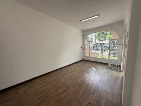 Local - Alquiler - Argentina, San Isidro - fleming 2099