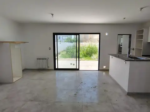 VENTA DUPLEX A ESTRENAR EN DOCTA 3 DORMITORIOS