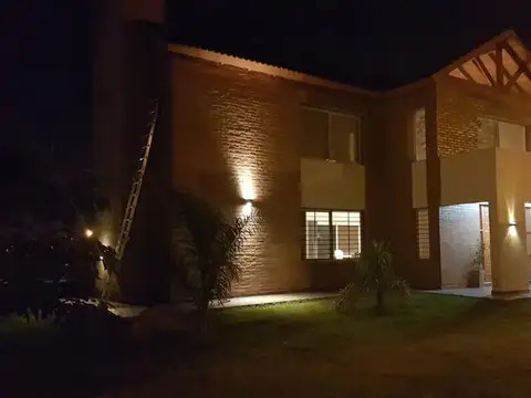 Casa en Venta en Córdoba, USD 348.000