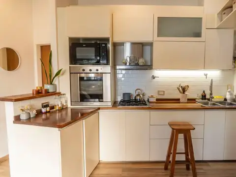 Depto Tipo Casa en Venta 48 años