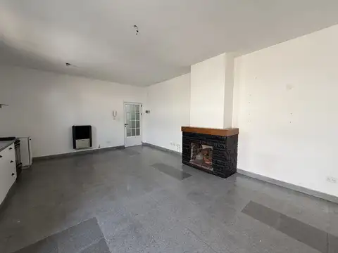 Depto Tipo Casa en Alquiler de 1 dormitorio