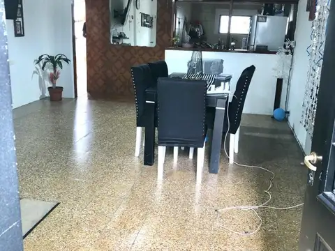 Casa en Venta en Caseros, USD 105.000