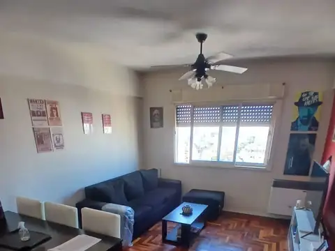 La Fronda 1600, Piso 14