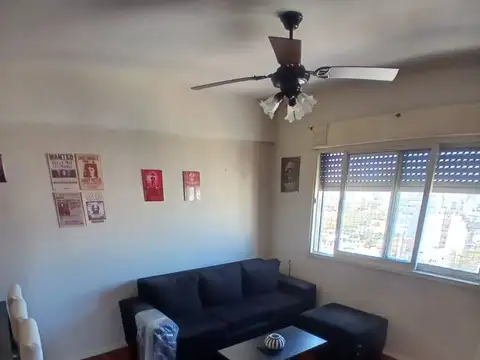 La Fronda 1600, Piso 14