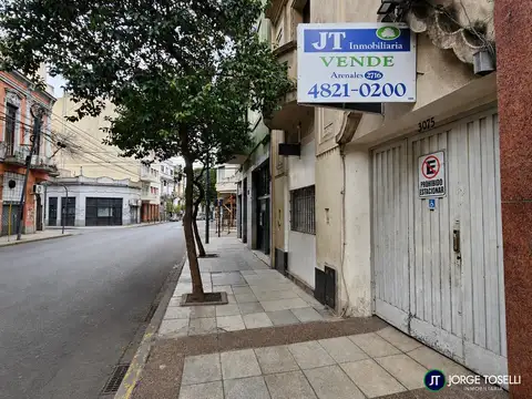 Terreno. Casa para demoler.