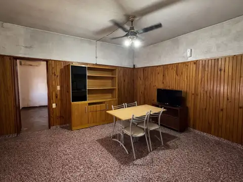 Depto Tipo Casa en Venta en Lomas de Zamora, USD 40.000