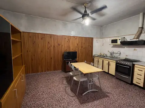 Depto Tipo Casa 4 ambientes con 1 baño