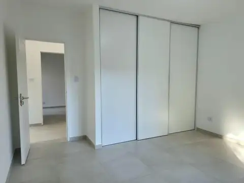 Depto Tipo Casa en Venta con 1 cocheras
