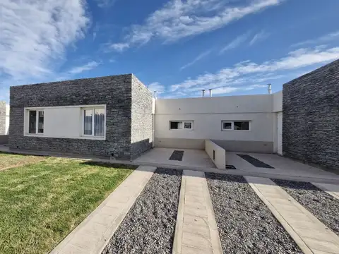 Casa en Venta en Cipolletti, USD 111.000
