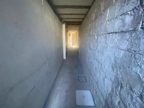 Galpon en Alquiler en Lanus Oeste, $ 550.000