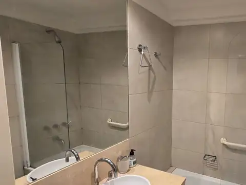 Departamento en Venta en Barrio Norte, USD 118.000
