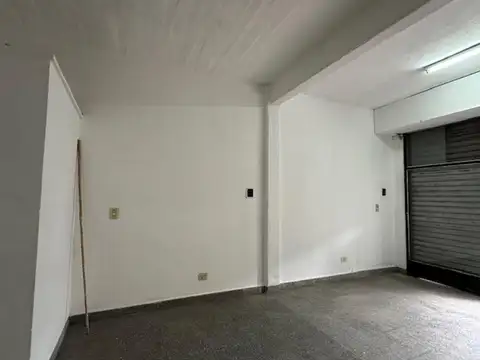 Local en Alquiler en Don Torcuato, $ 500.000