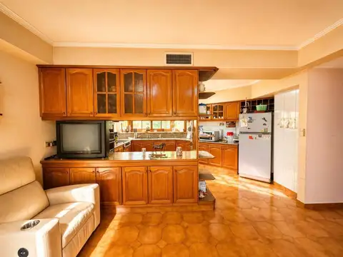 Casa en Venta en Banfield, USD 650.000