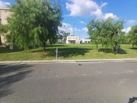 Terreno en Venta en Pilar del Este - Santa Emilia, USD 43.500