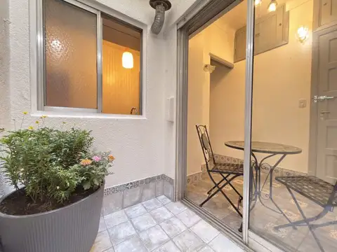 Depto Tipo Casa en Venta en Colegiales, USD 116.000