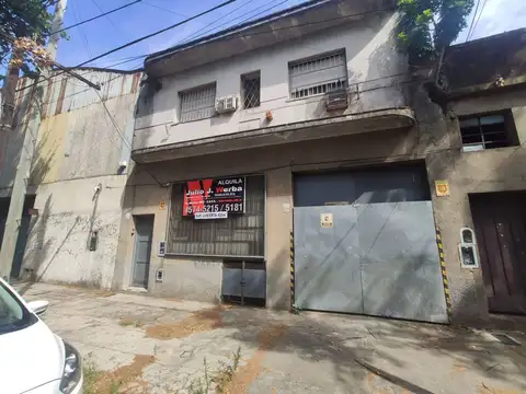 Galpon con alquiler en San Martin